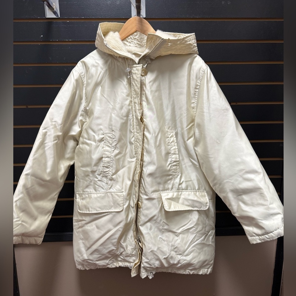 Banana Republic Cream Faux-Fur Lined Parka M